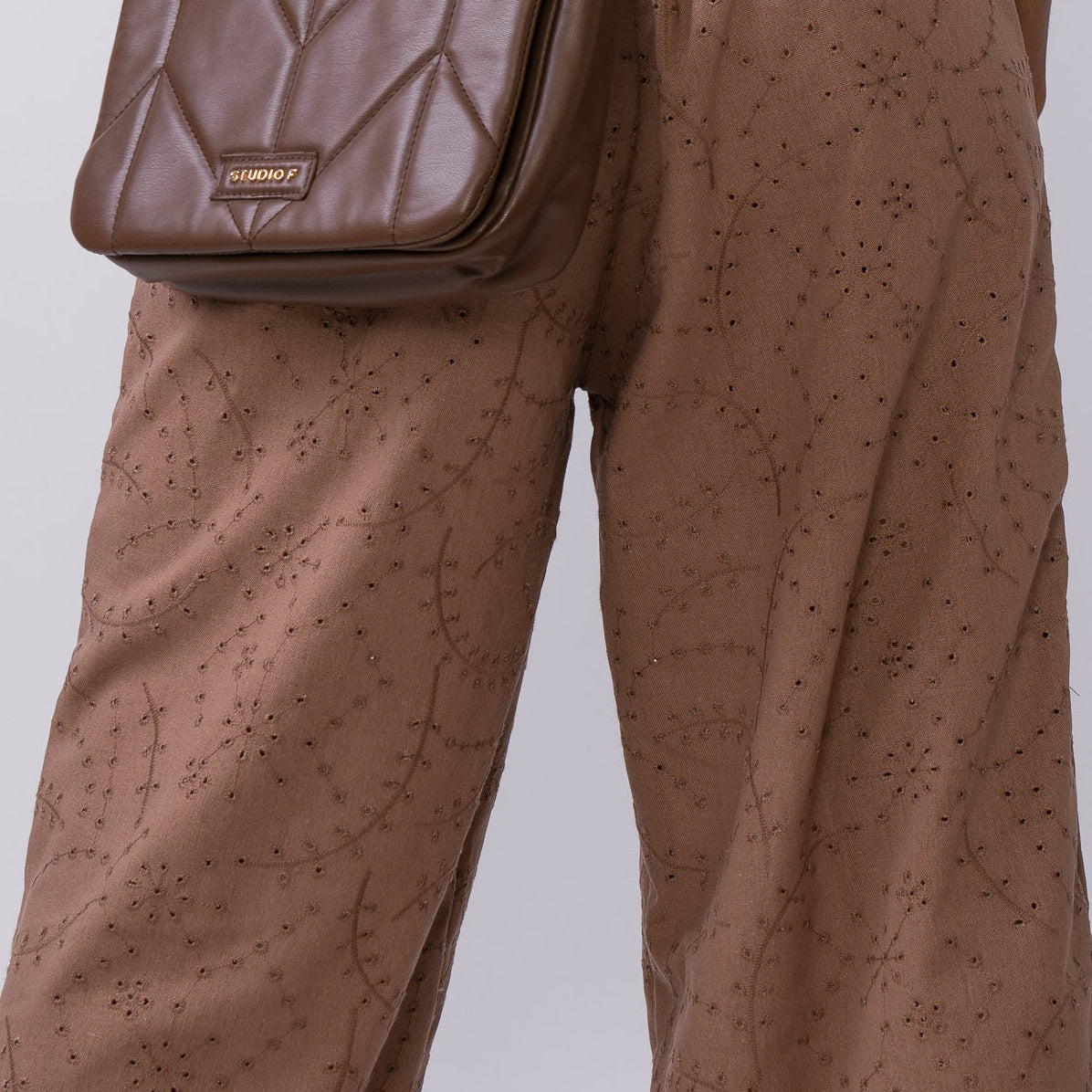 Pantalón Moraea Habano