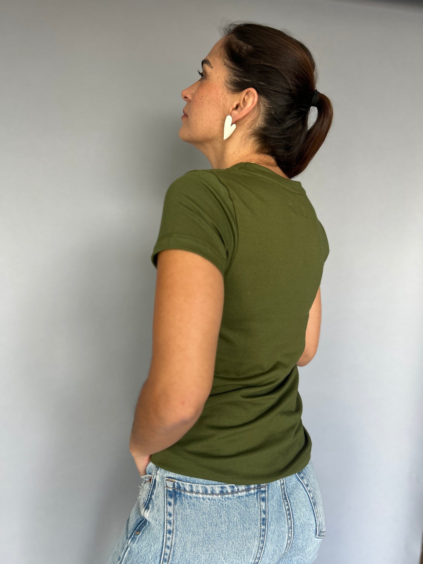 Camiseta Básica: blanco y negro