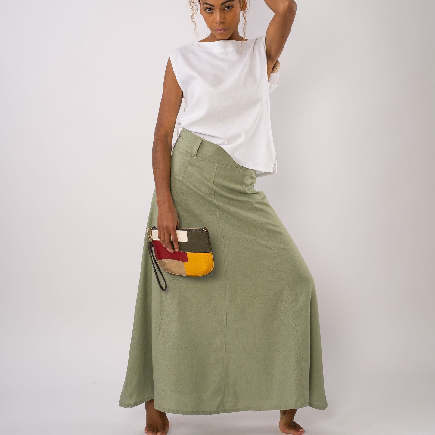 Falda larga Alba (tierra)