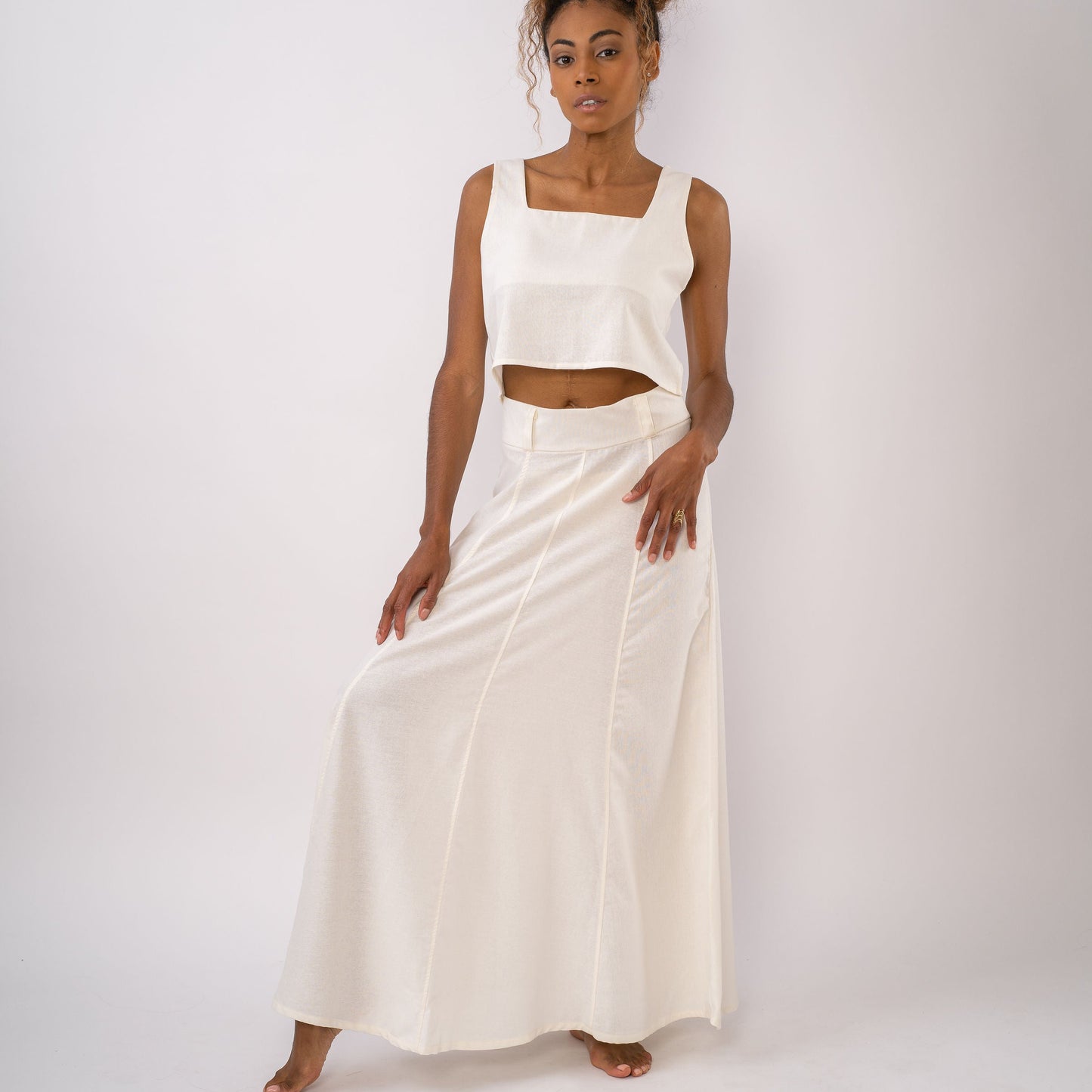 Falda larga Alba (tierra)