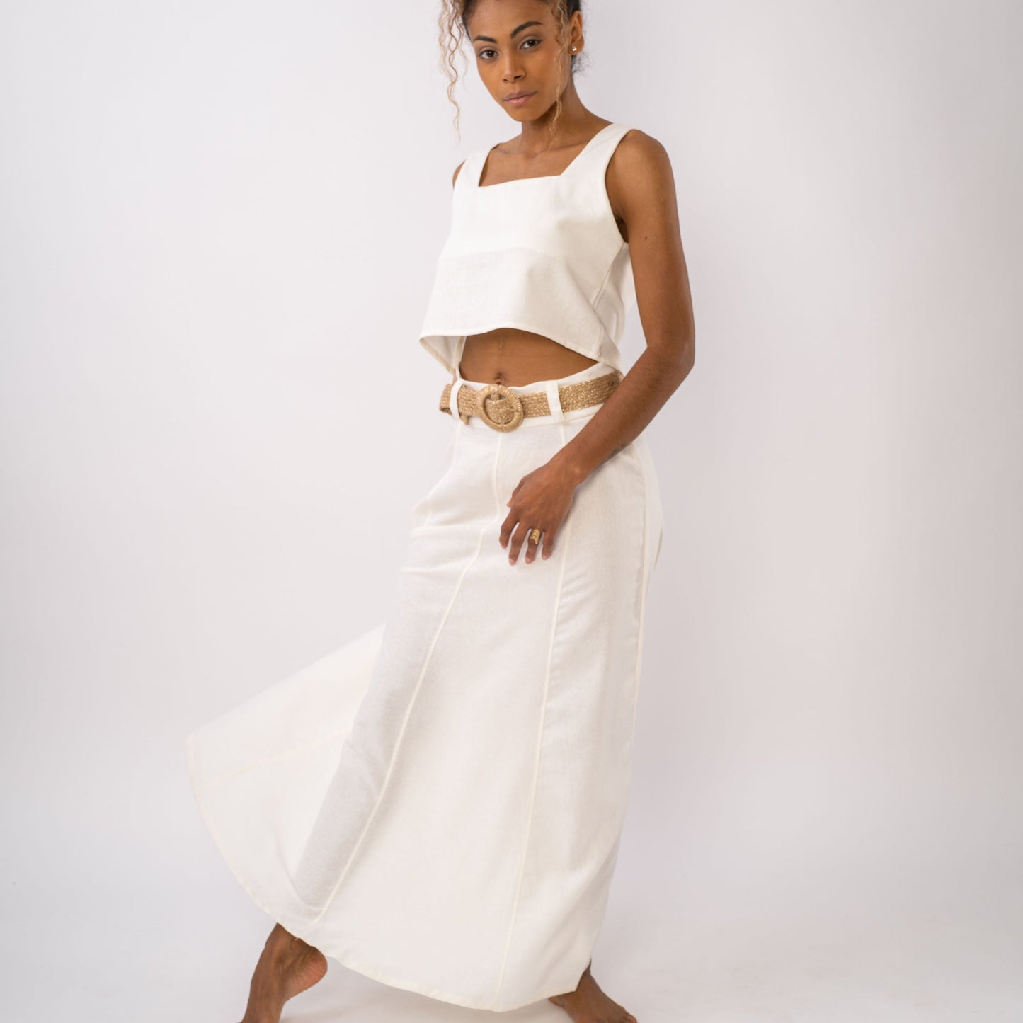 Falda larga Alba (tierra)