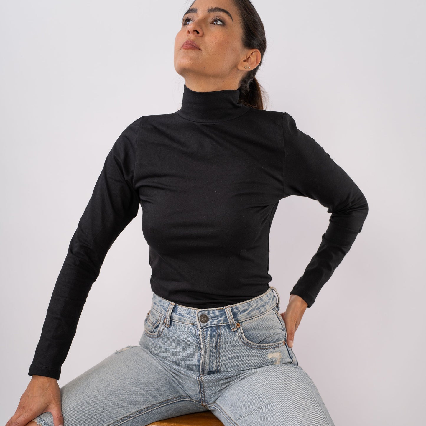 Buzo Cuello Tortuga Blanco